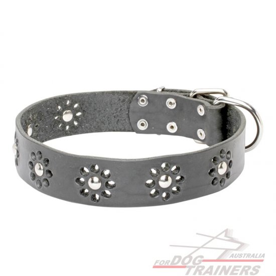 "Flower Blues" Leather Dog Collar - Click Image to Close