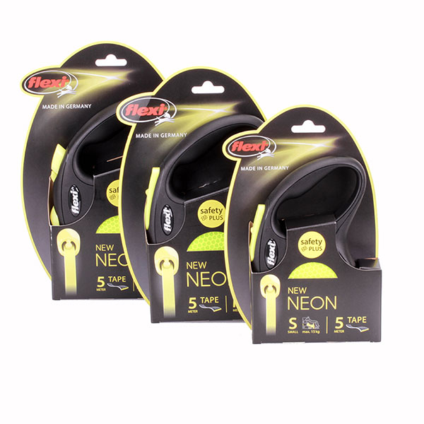 Retractable Leash with Durable Easy-to-unlock Chrome Plated Snap Hook